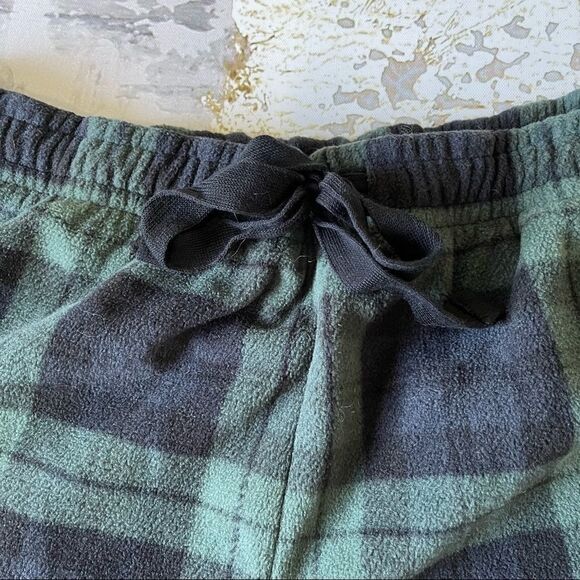 GAP Microfleece Pajama Set - Picture 6 of 7